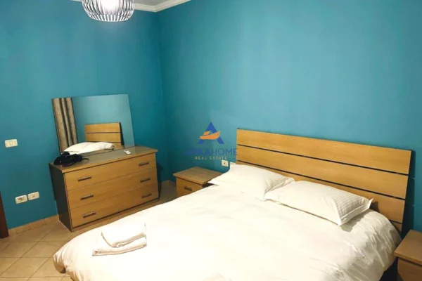 Shtepi me qera Apartament ne Tirane, 1+1, Mobilimi E mobiluar, Pagesa 750  Euro.