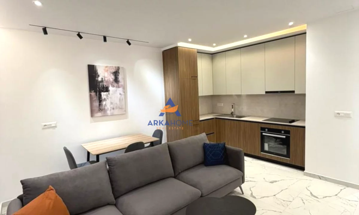 Shtepi me qera Apartament ne Tirane, 1+1, Mobilimi E mobiluar, Pagesa 780  Euro.