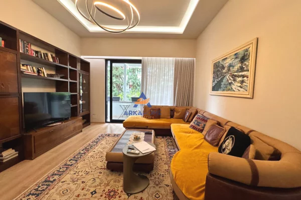 Shtepi ne shitje 3+1 ne Tirane - 300,000 Euro