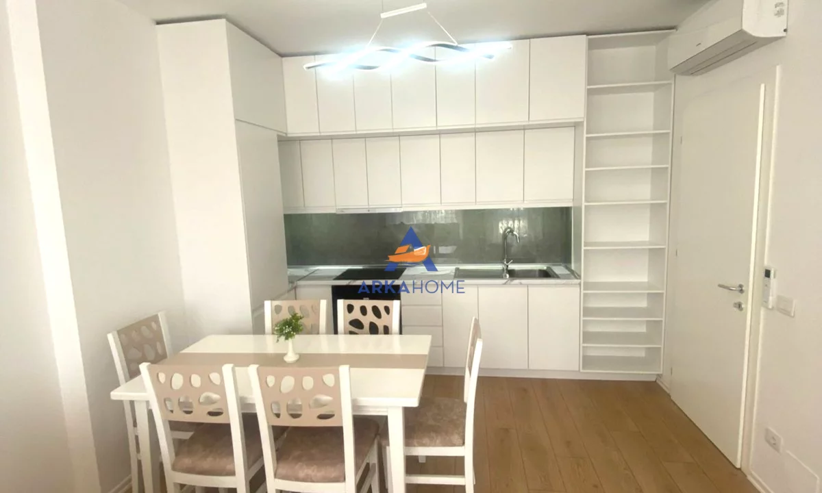 Shtepi me qera Apartament ne Tirane, 1+1, Mobilimi E mobiluar, Pagesa 55,000  Leke.