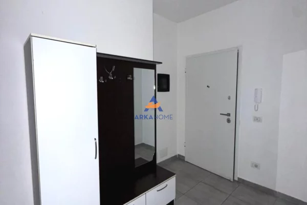 Shtepi me qera Apartament ne Tirane, 2+1, Mobilimi E mobiluar, Pagesa 623  Euro.