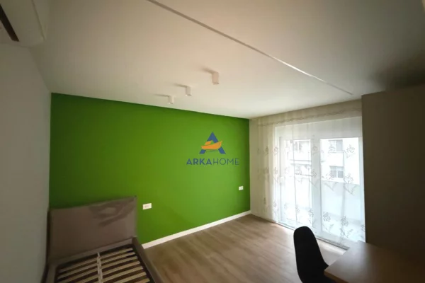 Shtepi me qera Apartament ne Tirane, 1+1, Mobilimi E mobiluar, Pagesa 850  Euro.