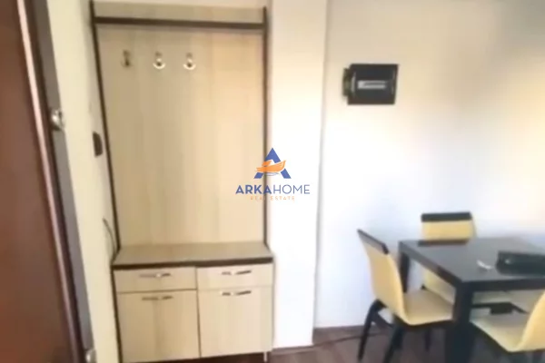 Shtepi me qera 1+1 ne Tirane - 415 Euro