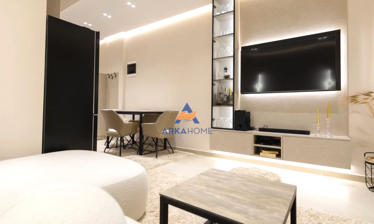 Apartment for sale in Vlora 3+1, Furnished