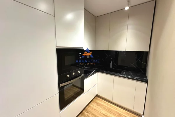 Shtepi me qera Apartament ne Tirane, 2+1, Mobilimi E mobiluar, Pagesa 1,142  Euro.