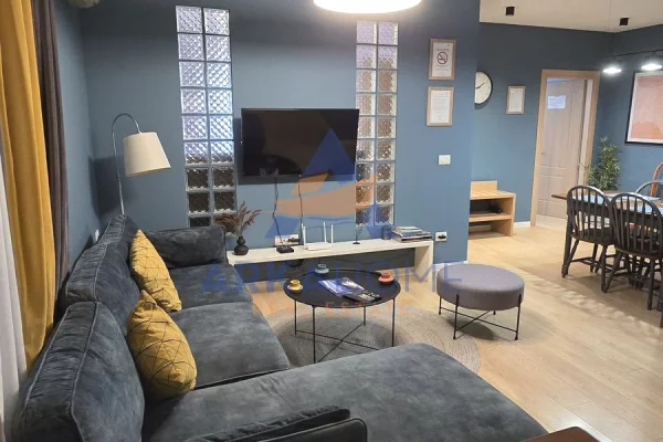 JEPET ME QERA APARTAMENT 2+1+BALLKON "TAJVANI" 1700 EURO