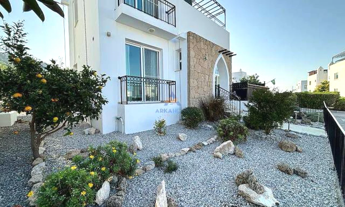 Shtepi ne shitje Shtepi Private ne Tirane, 2+1, Mobilimi Bosh, pa mobiluar, Pagesa 519,210  Euro.