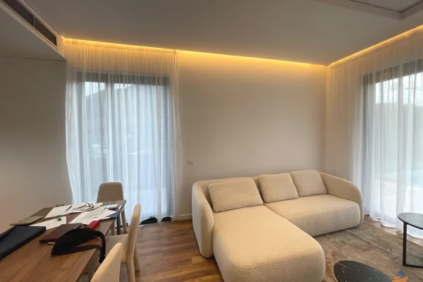 Shtepi me qera 4+1 ne Tirane - 3,400 Euro