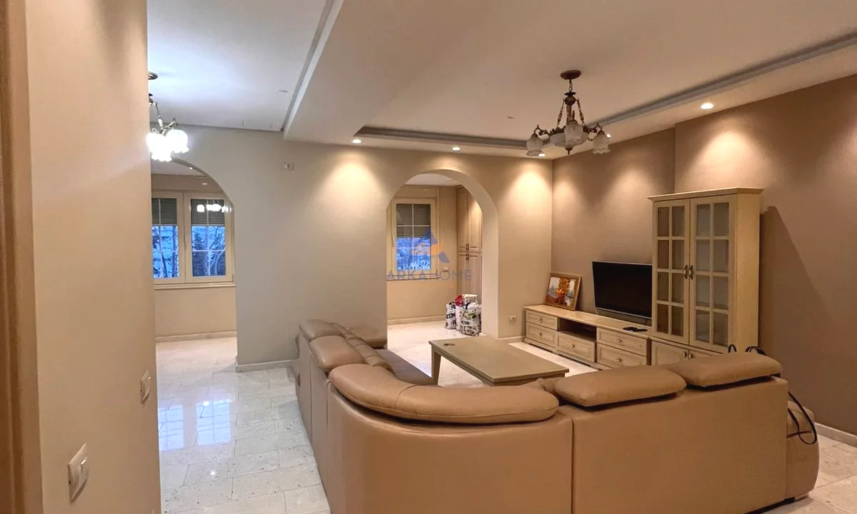 Apartment for rent in Tirana 1+1, Furnished