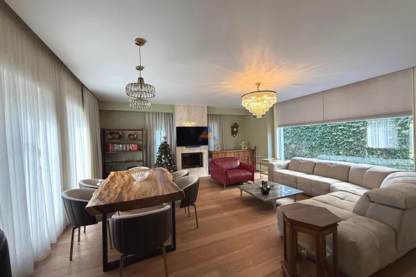 Luxury villas for sale in Tirana 4+1, Furnished