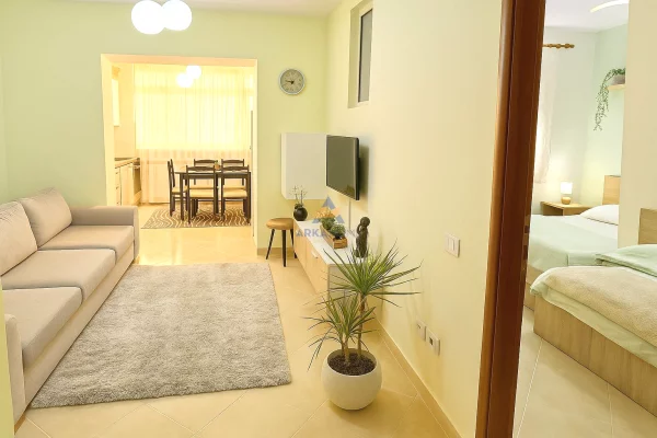Shtepi me qera Apartament ne Tirane, 2+1, Mobilimi E mobiluar, Pagesa 665  Euro.