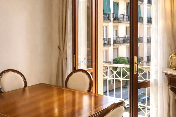 SHITET APARTAMENT 1+1+2BALLKONE+1KANTINE " VIA DIMANI MIKELINO,TORINO ITALY" 85.000 EURO