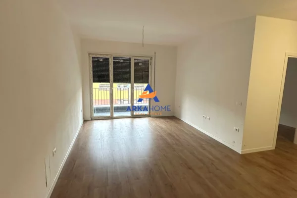 Apartment for rent in Tirana 2+1, Emty