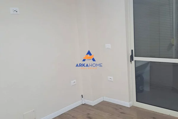 Apartment for rent in Tirana 2+1, Emty