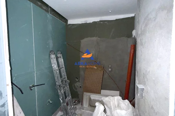 Apartment for sale in Tirana 2+1, Emty