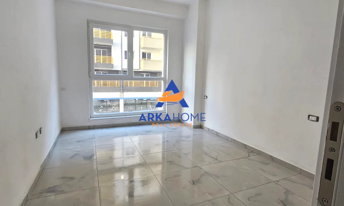 Shtepi me qera Apartament ne Tirane, 1+1, Mobilimi Bosh, pa mobiluar, Pagesa 623  Euro.