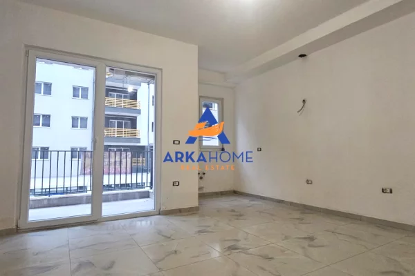 Shtepi me qera Apartament ne Tirane, 1+1, Mobilimi Bosh, pa mobiluar, Pagesa 623  Euro.