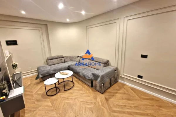 Shtepi me qera 1+1 ne Tirane - 676 Euro