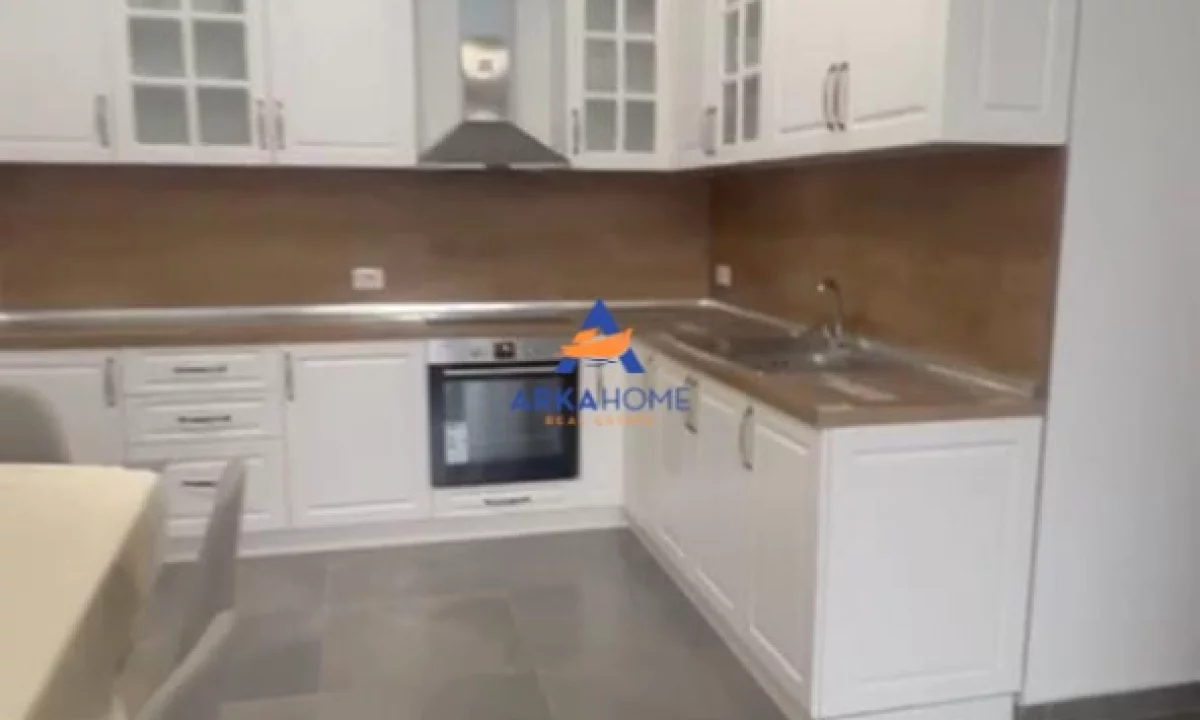 Apartment for sale in Tirana 1+1, Furnished