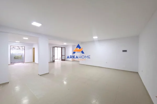 Ambient biznesi ne shitje 1+1 ne Tirane - 180,000 Euro