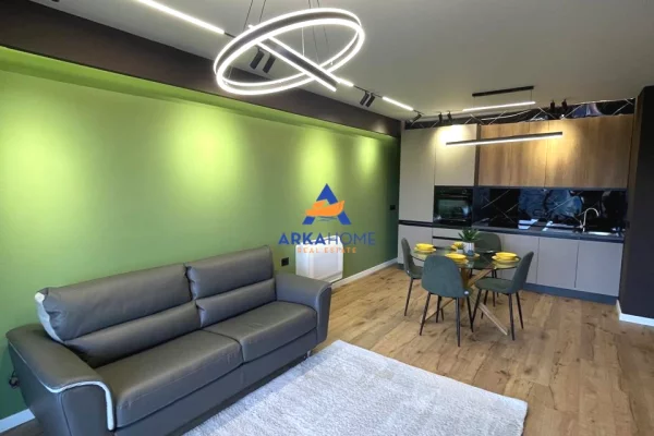 Shtepi me qera Apartament ne Tirane, 2+1, Mobilimi E mobiluar, Pagesa 1,300  Euro.