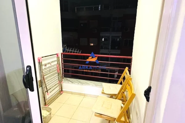 Shtepi me qera Apartament ne Tirane, 1+1, Mobilimi E mobiluar, Pagesa 520  Euro.