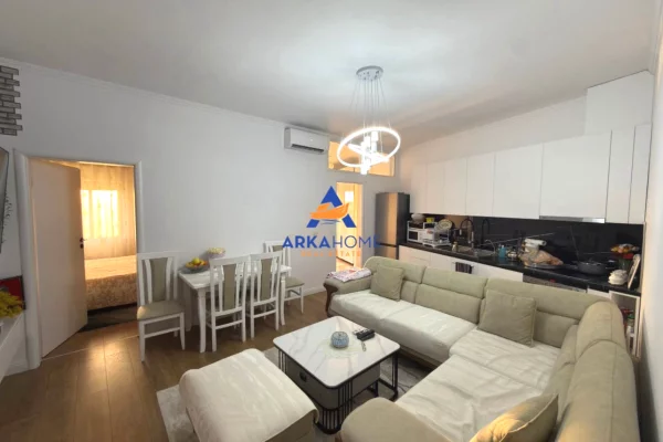 Shtepi ne shitje 2+1 ne Tirane - 125,000 Euro