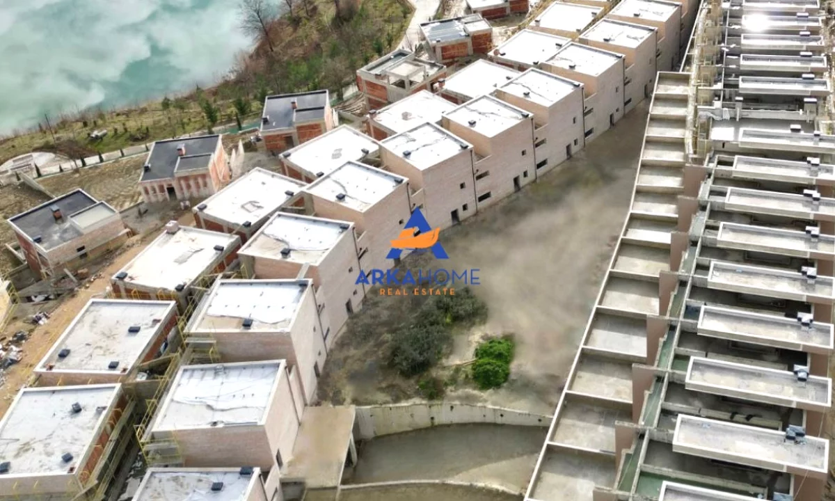 Apartment for sale in Tirana 3+1, Emty