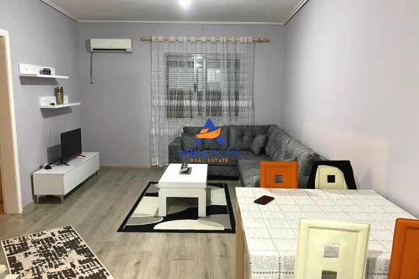 Appartamento in affitto a Tirana 2+1, Arredato