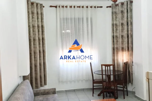 Casa in affitto 1+1 a Tirana - 624 Euro