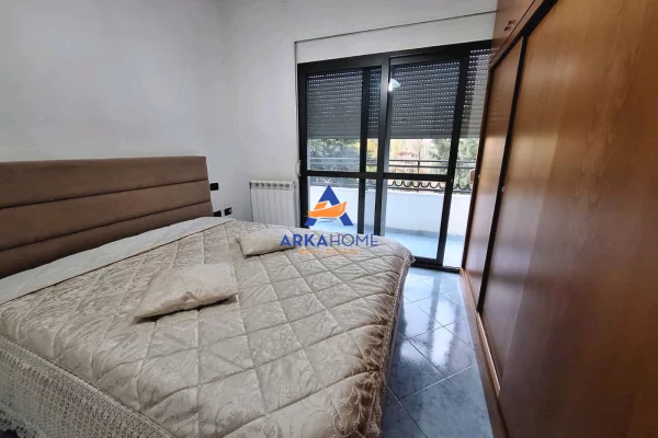 Shtepi me qera Apartament ne Tirane, 2+1, Mobilimi E mobiluar, Pagesa 572  Euro.