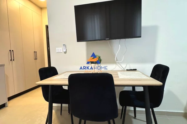 Appartamento in affitto a Tirana Garsoniere, Arredato