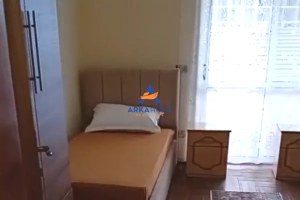 Appartamento in vendita a Tirana 3+1, Arredato