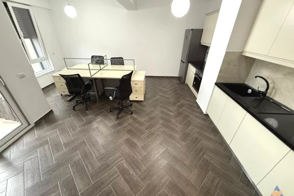 Apartment for rent in Tirana 1+1, Emty