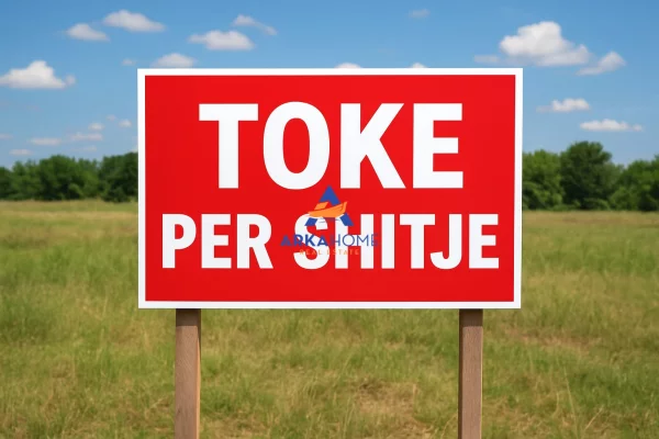 Truall ose Toke ne Tirane - 30,000 Euro