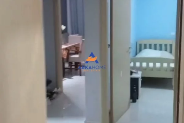 Shtepi me qera Apartament ne Tirane, 2+1, Mobilimi E mobiluar, Pagesa 468  Euro.