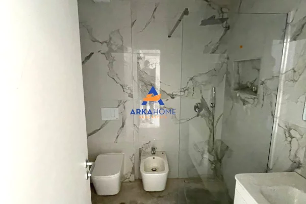 Shtepi me qera Apartament ne Tirane, 1+1, Mobilimi E mobiluar, Pagesa 900  Euro.