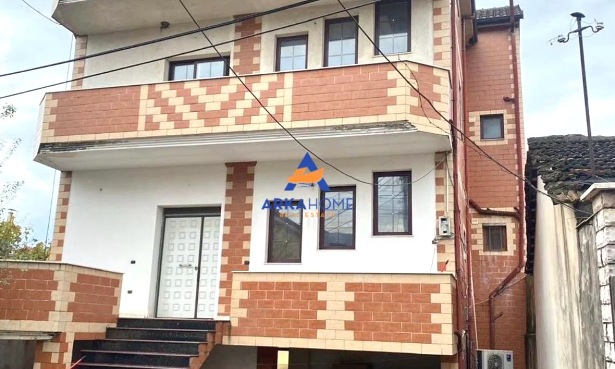 Private house for sale in Tirana 5+1, Emty