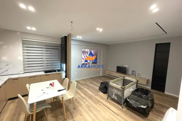 JEPET ME QERA APARTAMENT 1+1 "TE LIQENI I THATE" 600 EURO