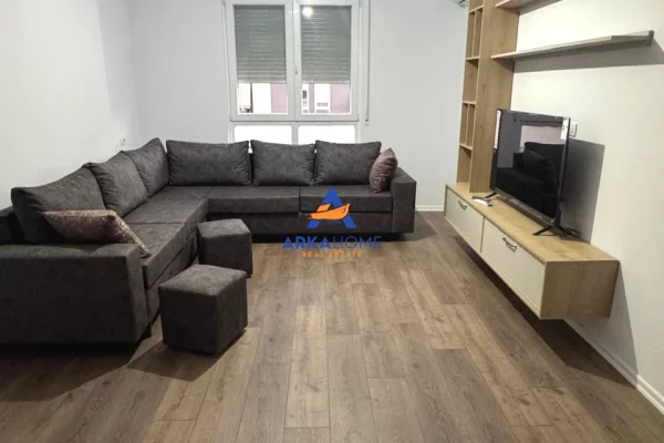 JEPET APARTMENT ME QERA 2+1+BALLKON "5 MAJ" 60.000 LEKE