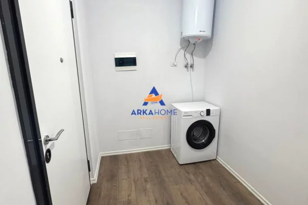 Appartamento in affitto a Tirana 2+1, Arredato