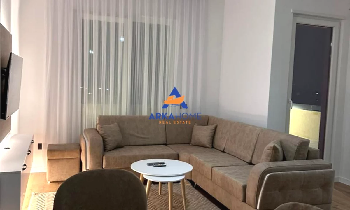 Shtepi me qera Apartament ne Tirane, 1+1, Mobilimi E mobiluar, Pagesa 450  Euro.