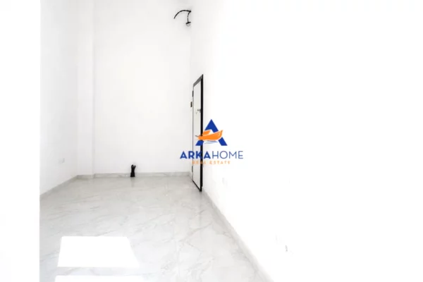 Ambient biznesi me qera 1+1 ne Tirane - 90,000 Euro