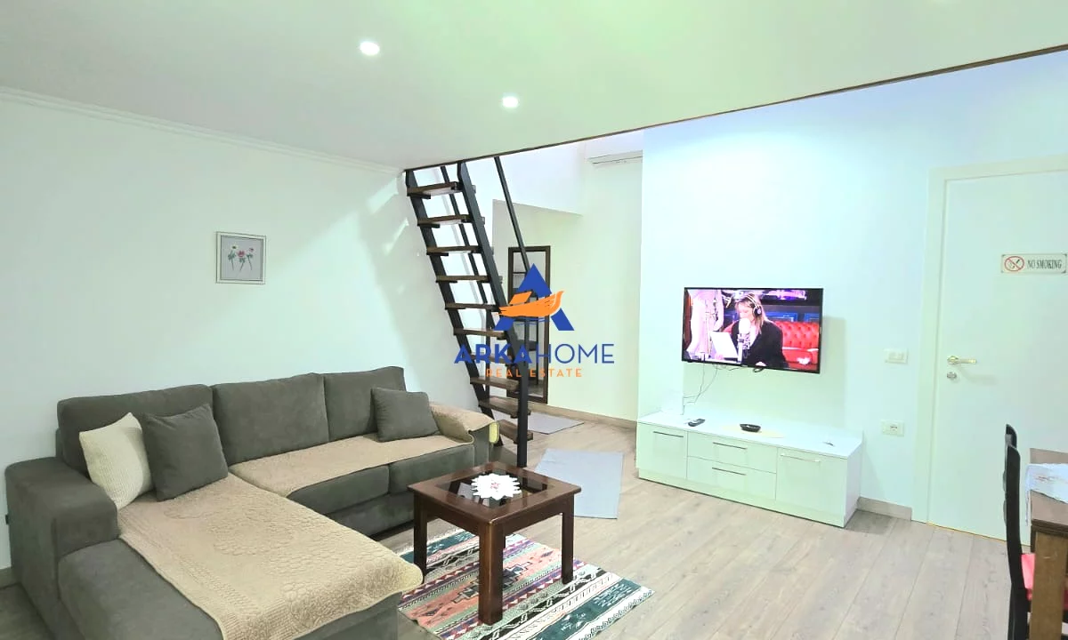 Appartamento in affitto a Tirana 1+1, Arredato