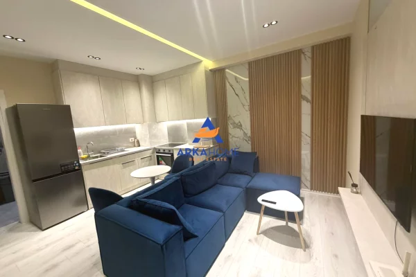 SHITET APARTAMENT 1+1+BALLKON "PRANE BOHEM ASTIR" 12000000 LEKE