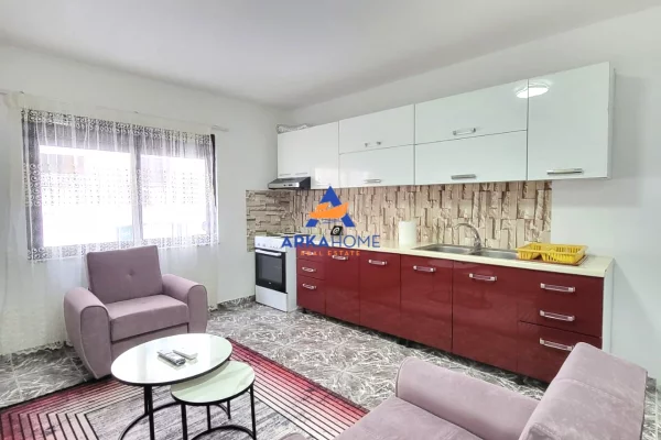 Shtepi me qera Apartament ne Tirane, 2+1, Mobilimi E mobiluar, Pagesa 625  Euro.