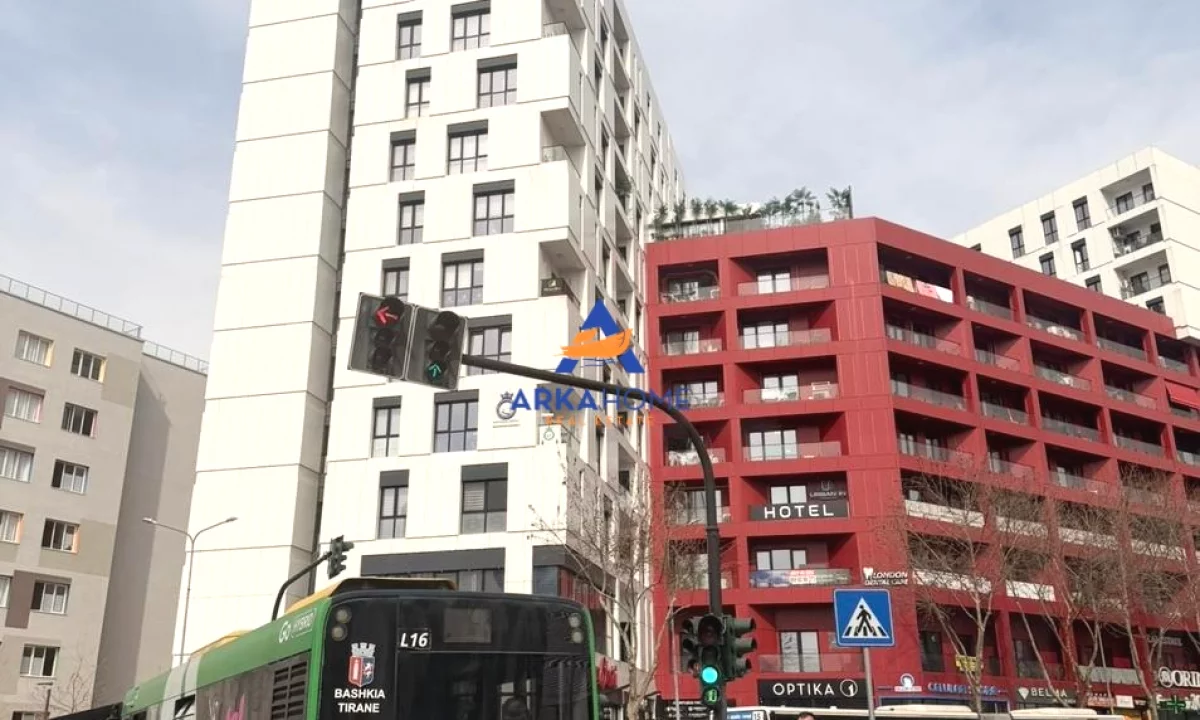 JEPET ME QERA AMBIENT BIZNESI "TE KOMPLEKSI FARMACIA 10" 5000 EURO