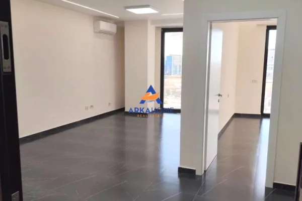 Ambient biznesi me qera 1+1 ne Tirane - 580 Euro