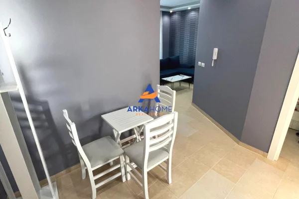 Appartamento in vendita a Durazzo 2+1, Arredato