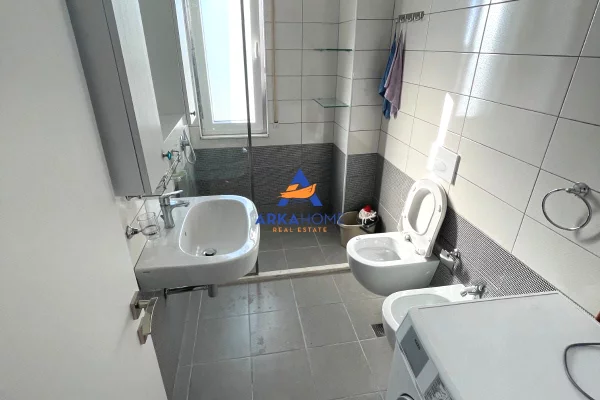 Appartamento in vendita a Durazzo 2+1, Arredato